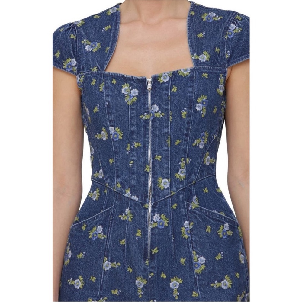 NWT Avec Les Filles Floral Blue Corset Style Cap Sleeve Jumpsuit Sz 2